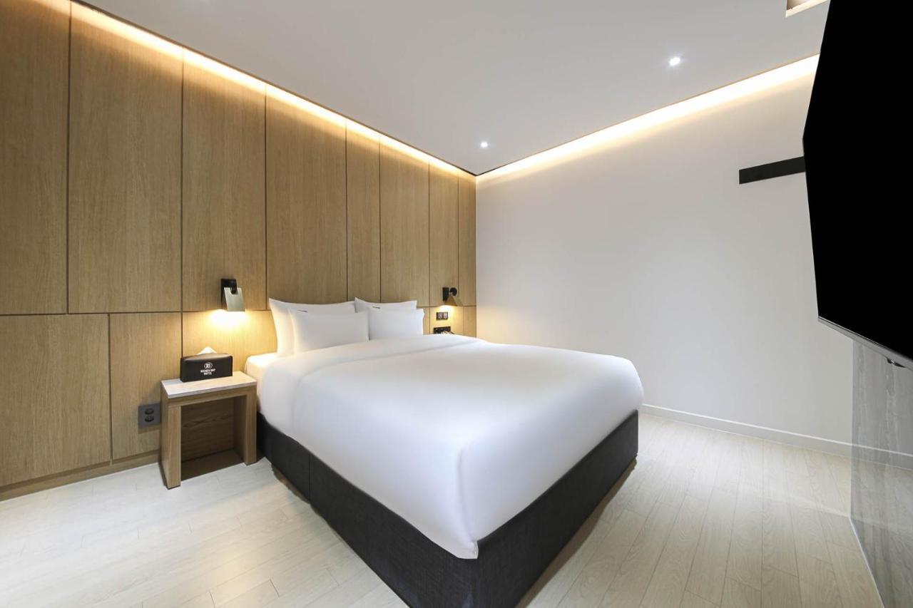 Brown Dot Hotel Pyeonghwa Plaza Mokpo Exterior foto